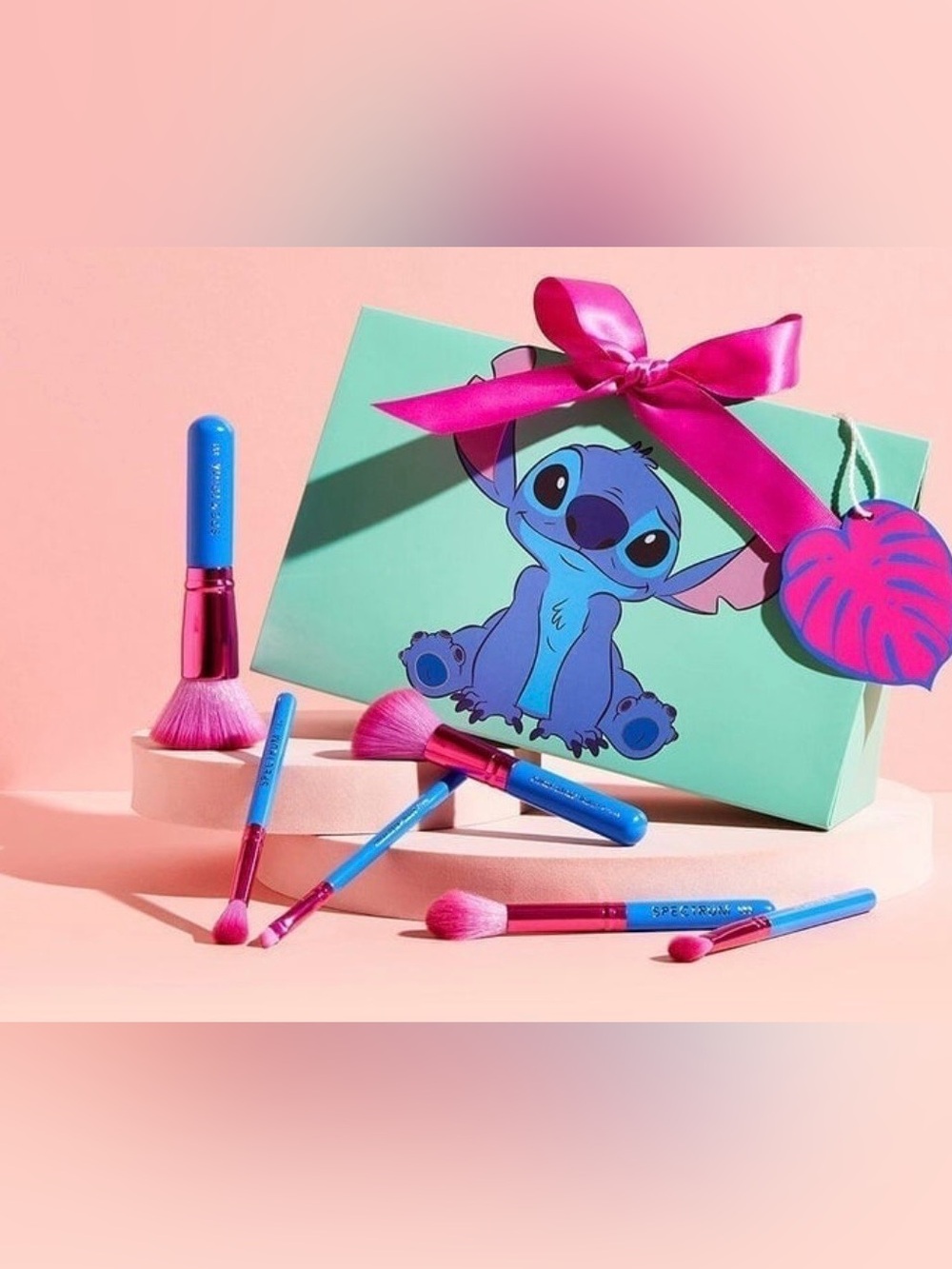 Spectrum x Disney Stitch 6 Piece Makeup Brush Set